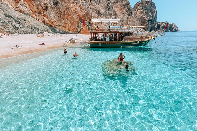Adrasan & Suluada (Turkish Maldives) Island Boat Tour - American Bay and Kargıcak Bay until 16:30: the cooler-water reward