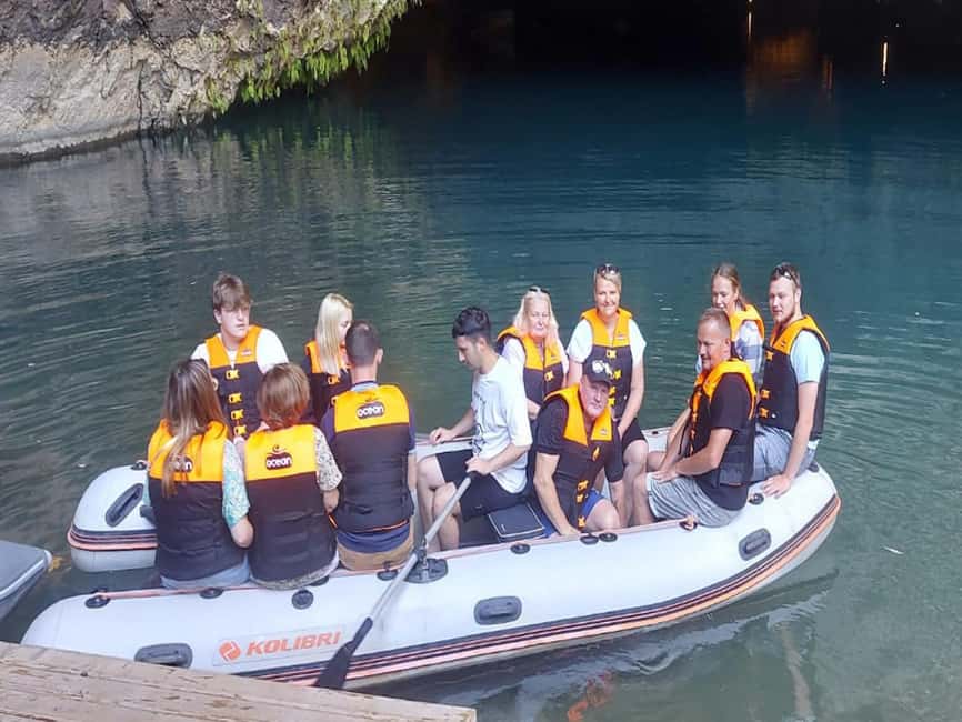Altınbeşik Cave And Ormana Village: Paradises Of Antalya - Green Canyon panoramic break: quick photos, a breather, and timing sense