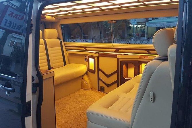 Antalya Airport Transfer to Side, Side, Manavgat - Round Trip - Arrival Pickup: Flight Tracking and Meet-and-Greet at Antalya