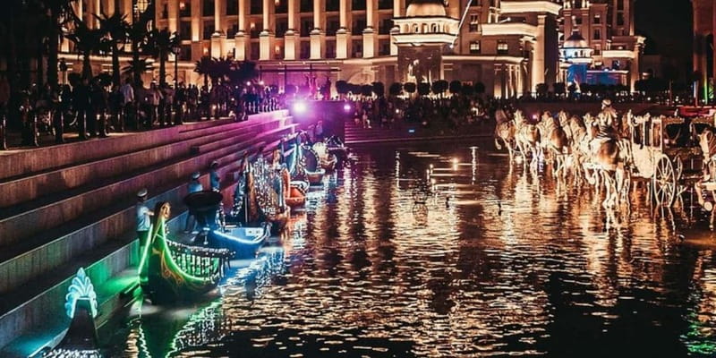 Antalya/Belek/Lara: Land Of Legends Night Show Transfer - What to bring, and small things that help a lot