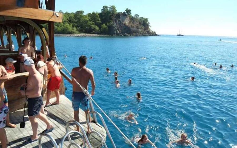 Antalya Boat Tour: Düden Waterfall, Swim & Soft Drinks - Timing, Pickup, and Why the 5 Hours Might Feel Like More