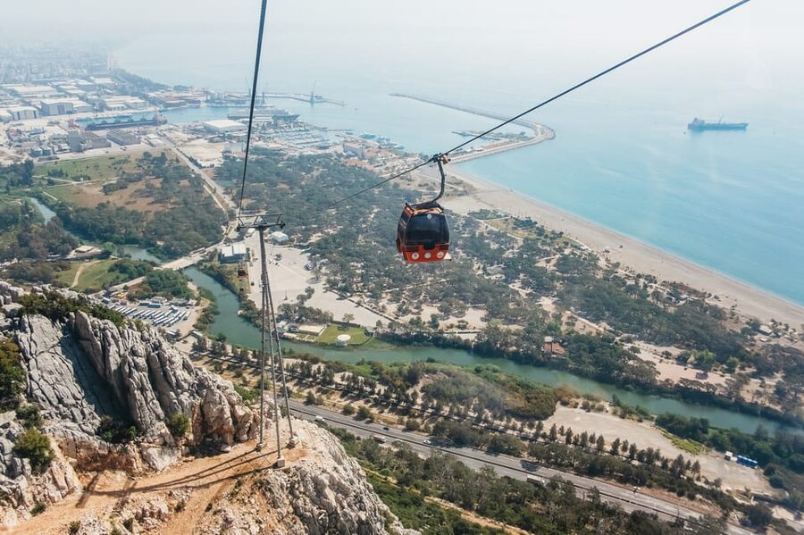 Antalya: City Tour including Waterfalls and Boat tour - Kaleiçi Old Town: a guided walk that helps you read the city