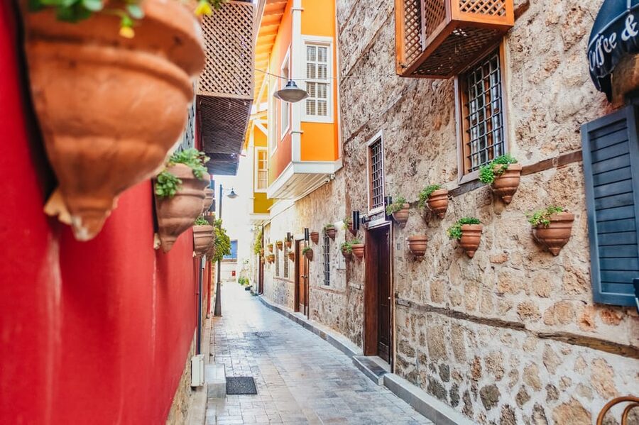 Antalya: City Tour including Waterfalls and Boat tour - Guide quality can make or break the day
