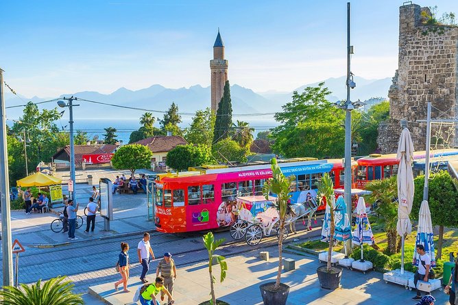 Antalya: City Tour with Boat Trip, Old Town & Waterfalls - Hadrian’s Gate and Kaleiçi: quick landmark, then real old-town wandering