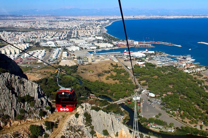 Antalya: City Tour with Boat Trip, Old Town & Waterfalls - The guide and driver factor: English, humor, and pacing