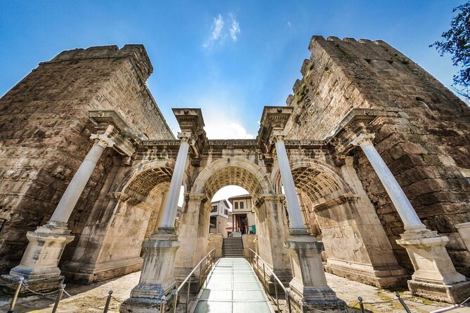 Antalya City Tour With Duden Waterfalls & Old Town Small Group - Stop 2: Lower Düden Waterfalls and the 40-meter drop