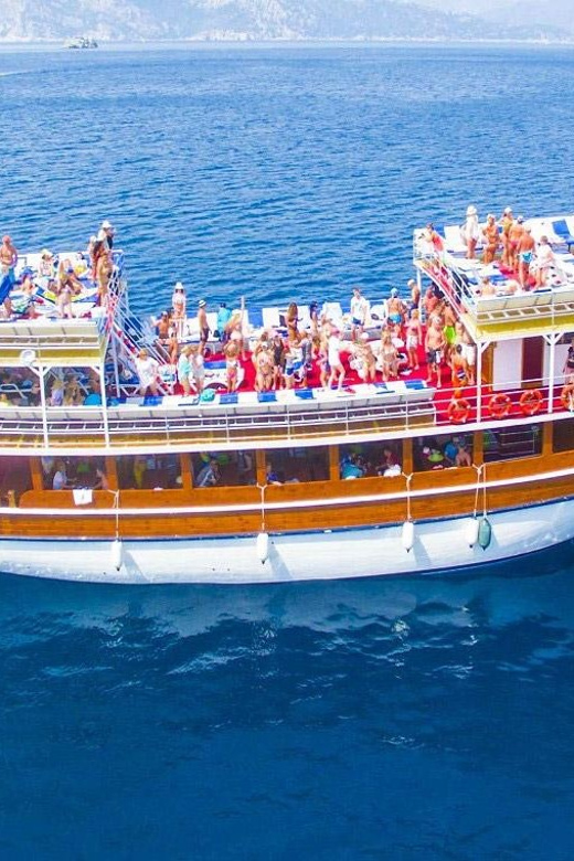 Antalya: Guided City Tour with Waterfalls Tickets and Lunch - Guide quality and language: English, German, Russian (plan around it)