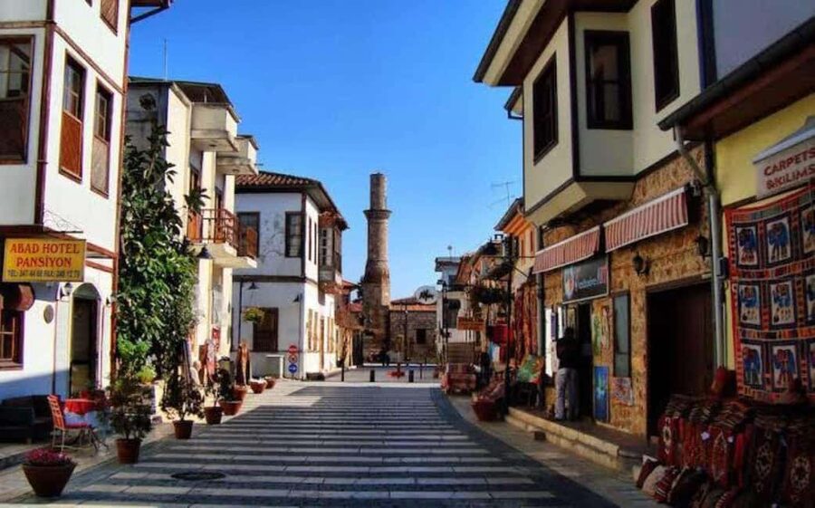 Antalya: Guided City Tour with Waterfalls Tickets and Lunch - Kaleiçi time: fluted minaret and Hadrian’s Gate