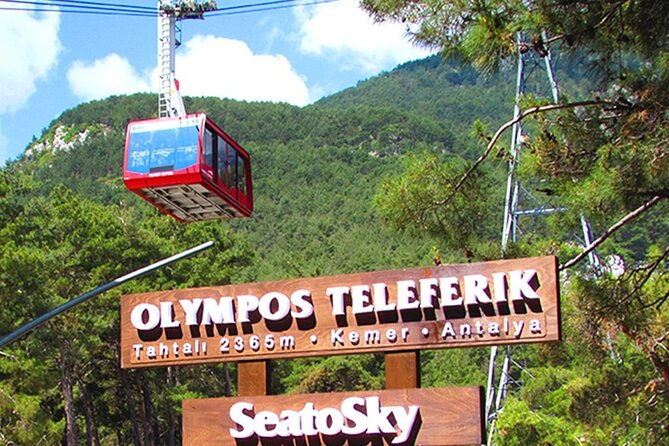 Antalya : Guided Old City Tour w/Cable Car&Waterfalls & Boat Trip - Antalya Old Bazaar Time: Shopping, Alleys, and a Silver Shop Slot