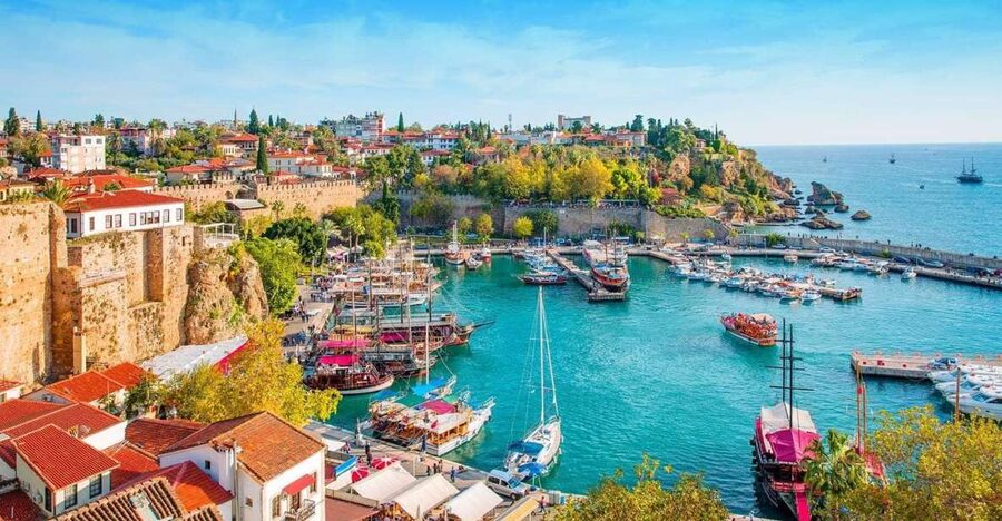 Antalya: Guided Old Town Tour with Boat Trip and Lunch - Meeting at Hadrian’s Gate and getting oriented fast