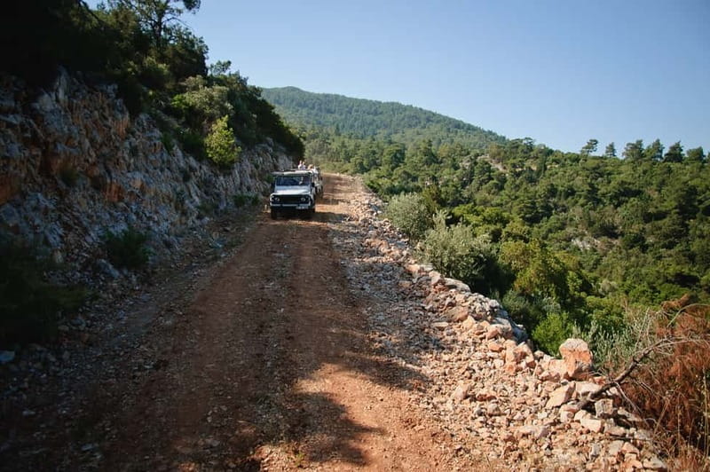 Antalya: Jeep Safari Adventure w/Lunch at Local Restaurant - Water Fights: The Fun Part That Also Changes What You Should Wear