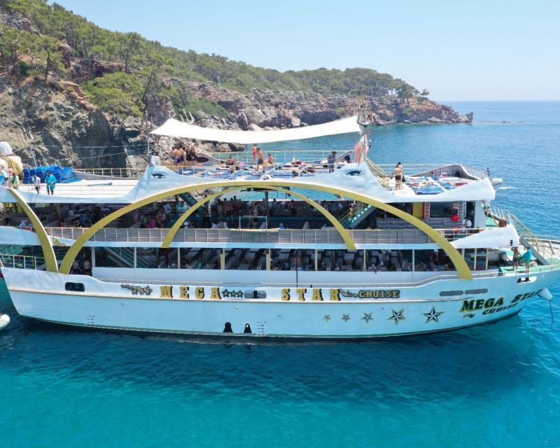Antalya & Kemer: Megastar Catamaran Cruise With Foam Party - The big elephant in the room: cleanliness and how to handle it