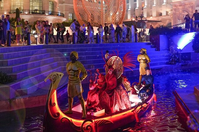 Antalya Land of Legends Night Show and Spectacular Boat Parade - The shopping avenue stop: fun browsing, not a waste of time