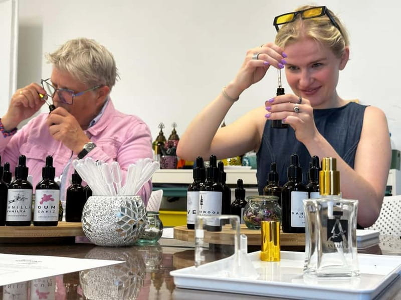 Antalya Old Town: Perfume Workshop Antalya with 100+Essences - Finding the Workshop: Old Town Is the Main Advantage