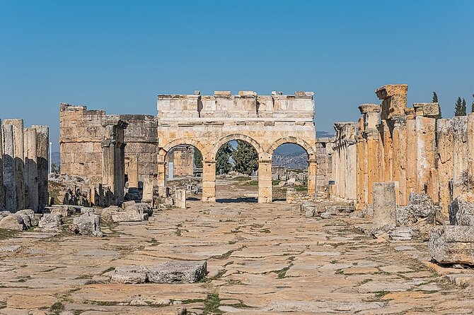 Antalya: Pamukkale & Hierapolis Tour with Lunch & Entrance - Lunch on a 12-hour day: included, but plan your expectations