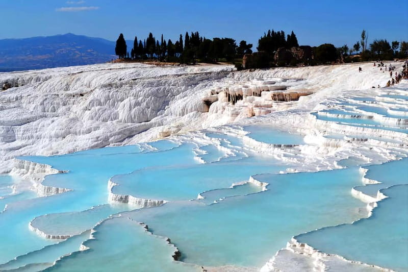 Antalya: Pamukkale Tour with Hot Air Balloon and Lunch - A sunrise flight over Pamukkale feels like the main event
