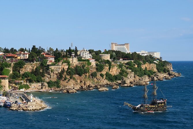 Antalya: Panoramic Bus with 1-Hour Boat trip incl. Lunch - Kaleici Old Town: Harbor Views, Ottoman-Style Streets, Fast Stops