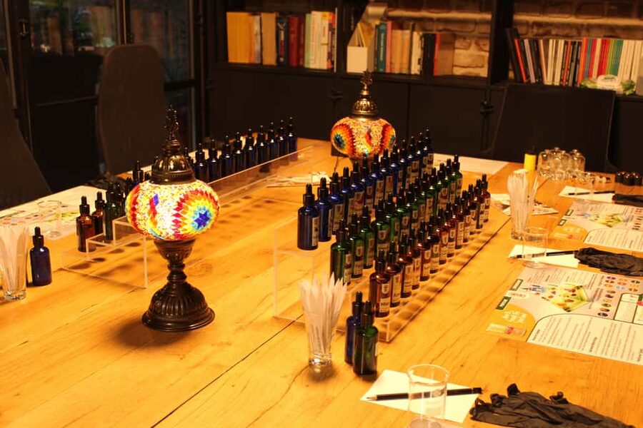 Antalya: Perfume Workshop with Secret Recipe +90 Essences - Booking tips that help your perfume turn out better