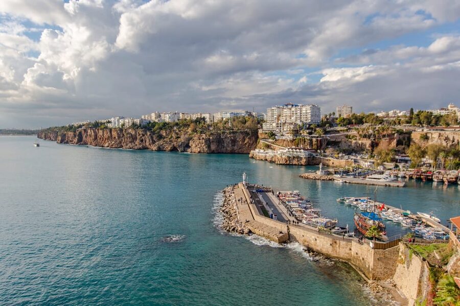Antalya: Self-Guided Audio City Tour on Your Phone - Timing and Walking Pace: Go Before the Light Turns