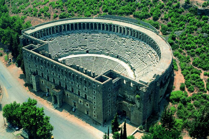 Antalya Tour To Perge Aspendos And Side With Manavgat Waterfall - Perge Antik Kenti: Roman Order, Gladiator-Style Sport, and Bronze-Age Echoes