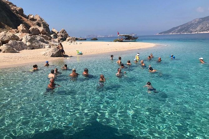 Boat trip from Adrasan to Suluada island, Antalya region - Crowds, Sand Texture, and What to Do About It