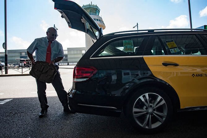 Departure Transfer from Antalya (Old City, Lara, Kundu, Kaleiçi) to AYT Airport - Vehicle Comfort: Minivan for 6 Seats or a Minibus for 12