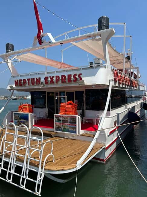 From Alanya: Boat Tour with Unlimited Soft Drinks and Lunch - Ulaş Beach and the buffet lunch on deck