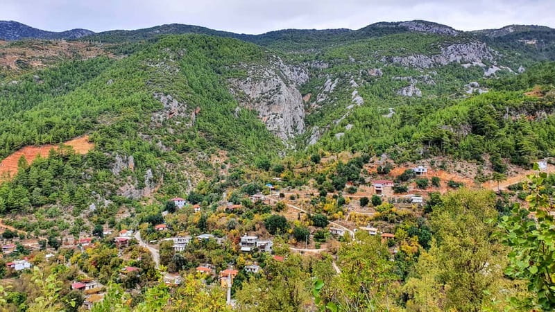 From Antalya: Jeep Safari Tour For All Ages - The off-road portion: what you’ll actually experience on dusty paths