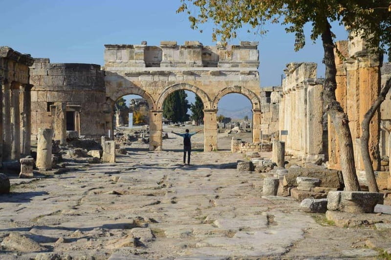 From Antalya/Kemer: Pamukkale & Hierapolis Day Trip w/Meals - Hierapolis Ruins: When Your Guide Makes It Click