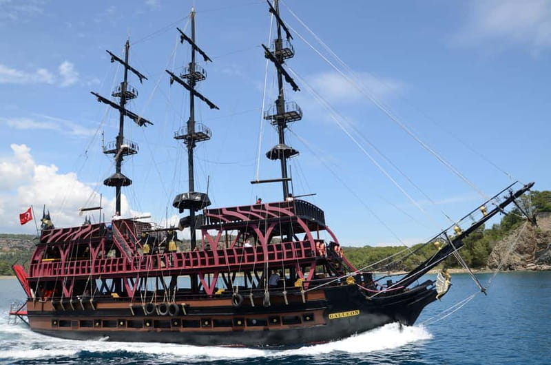 From Antalya: Kemer Pirate Party Boat Trip w/Lunch & Pickup - Photo add-ons and parrot pictures: budget like a cautious pirate