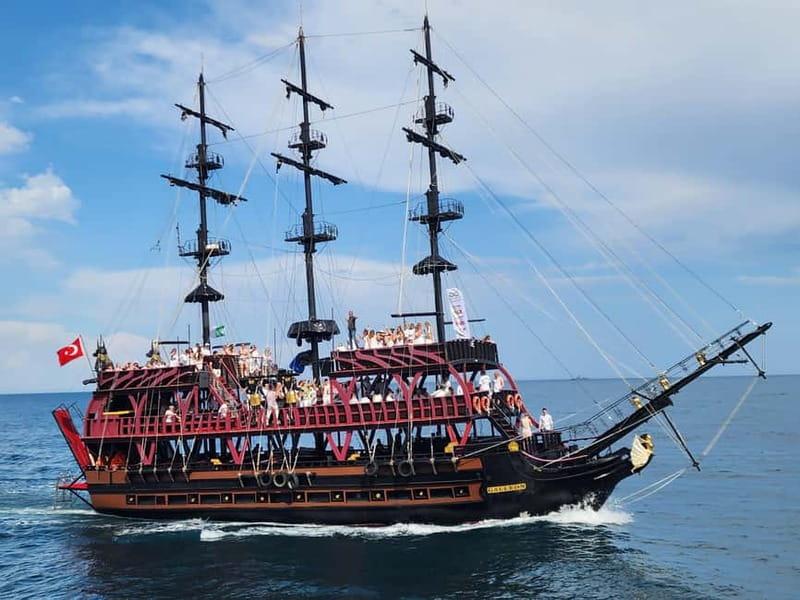 From Antalya: Kemer Pirate Party Boat Trip w/Lunch & Pickup - What to bring, what not to bring, and comfort notes onboard