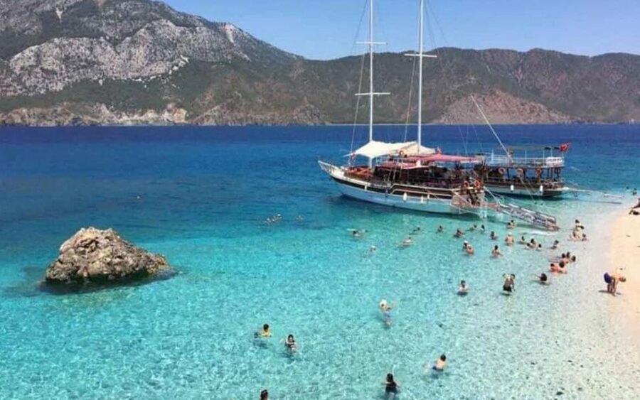 From Antalya or Side: Suluada Island Boat Trip with Lunch - Lunch on Deck: Included Food, Extra Drinks, and Realistic Expectations
