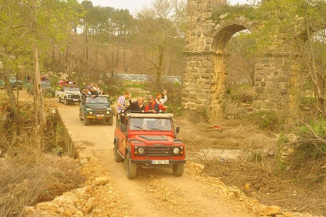 Full-Day Fun Jeep Safari:Through Waterfalls Villages Green Canyon - Manavgat Dam: lunch, cooking demo, tea-walk vibes