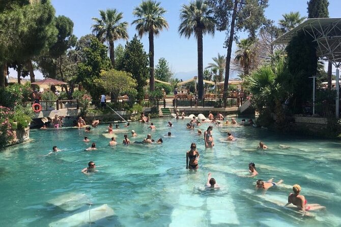 Full-Day Tour of Pamukkale from Antalya with Lunch - The guide experience: English may be clear—or not
