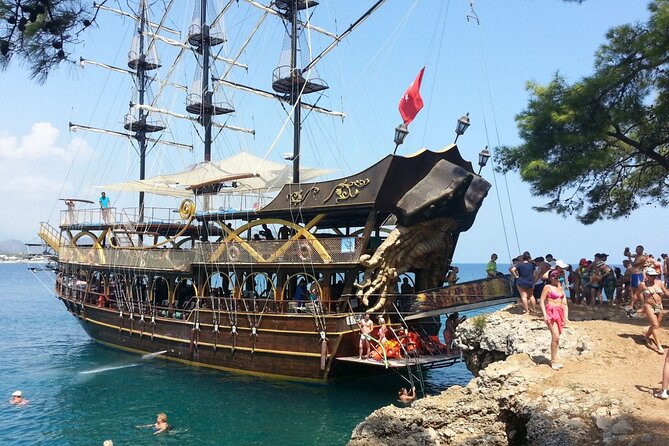 GONSTER : Luxury Pirate Boat Trip Lunch & Soft Drinks & Transfer - The ship vibe: pirate theme with crew support