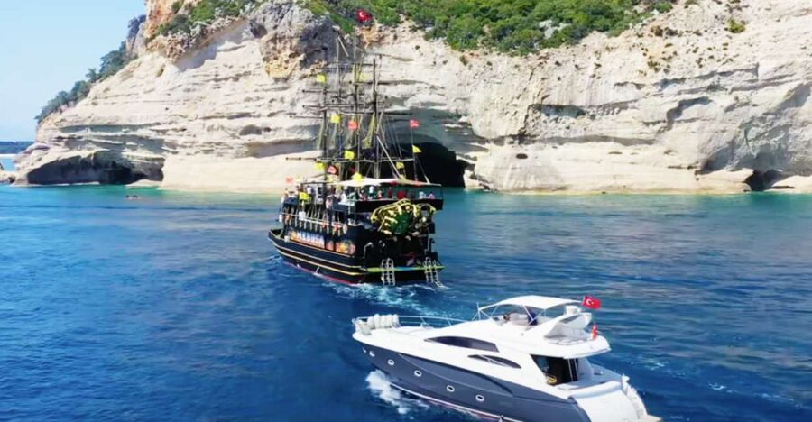 Kemer/Antalya/Belek/Kundu, Exciting Pirate Ship Adventure - Lunch on Board and the Foam Party After: The Fun Part Comes After You Eat