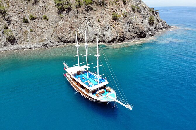 Kemer Bay Blue Cruise from Kemer - Stop Time for Swimming: Your Best Moment of the Day