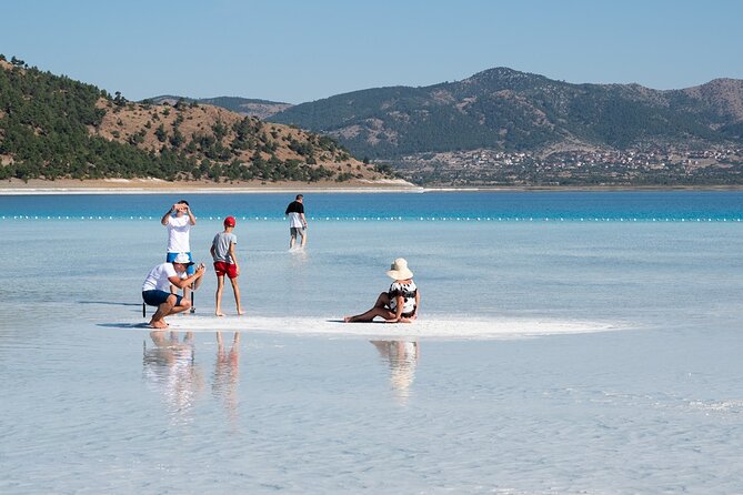 Kemer Exclusive Salda Lake & Pamukkale Day Tour w/Meals & Pickup - On the Way: Korkuteli Breakfast, Denizli Breaks, and the Onyx Craft Stop