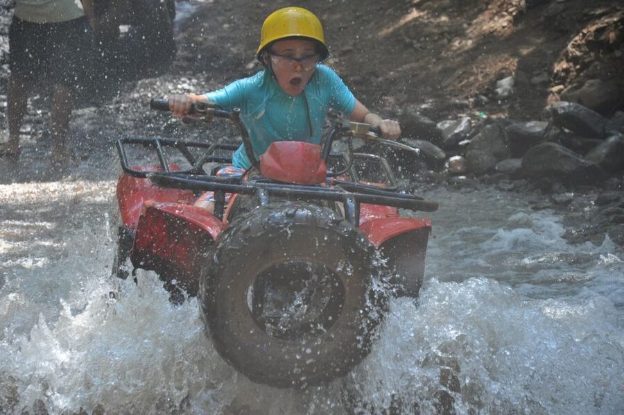 Kemer: Forest, Mud, and Streams Quad Safari Tour with Pickup - Guide, Group Energy, and Safety Considerations