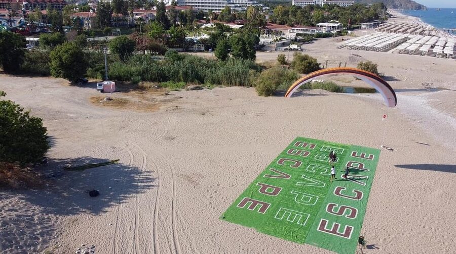 Kemer: Paragliding with Hotel Transfer & Cable Car - The Tekirova landing: finishing on the beach