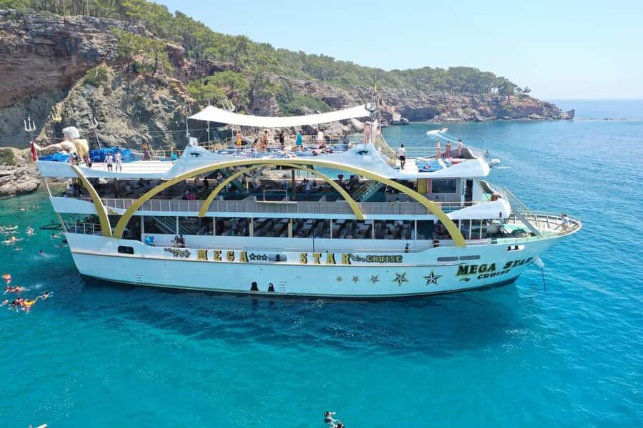 Megastar Boat Tour From Antalya Belek Kemer - Crew and Announcements: Friendly Service, Uneven Language Support