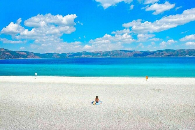 Pamukkalea and Salda Lake Tour with Breakfast-Lunch-Dinner - Pamukkale and Hierapolis: the white terraces and Roman ruins combo