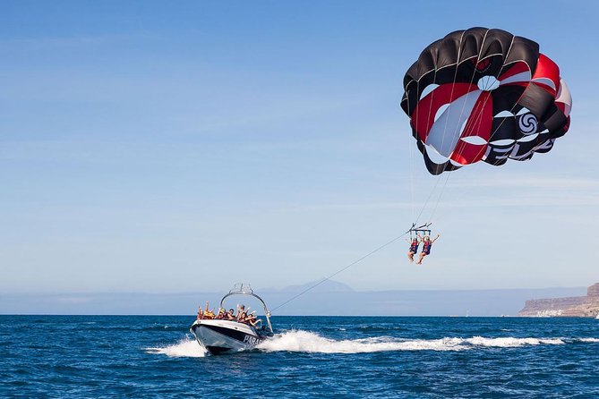 Parasailing Water Activity.. (Full Adrenaline) - Safety Briefing and Gear: You’ll Be Set Up Before You Fly