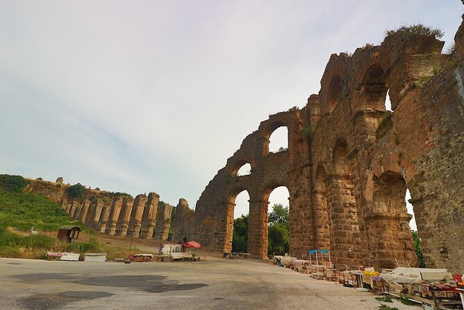 Perge Aspendos Aquaduct Side with Waterfall - Side Antik Kenti: A Trading Hub on a Peninsula (and a Pirate-Era Twist)