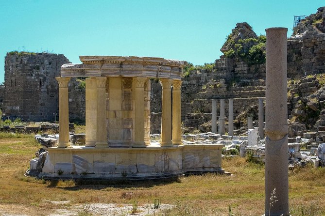 Perge Aspendos Side Waterfall Tour - Lunch Choices (Chicken, Lamb, or Fish) and What to Watch For