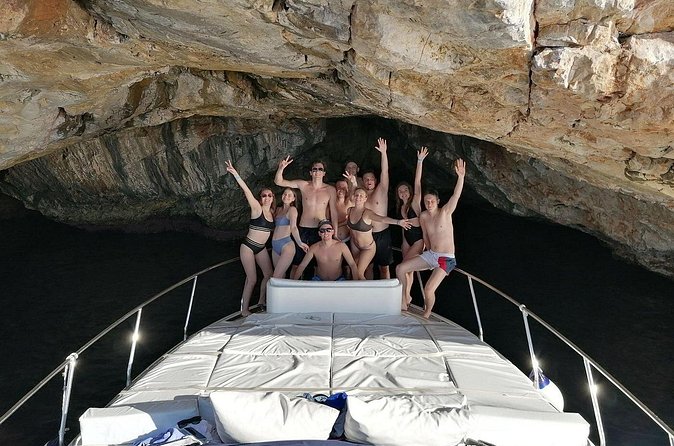 Private Luxury Yacht Tour in Antalya – Exclusive Experience - Customizing the route: Phaselis Bay and Paradise Bay talk