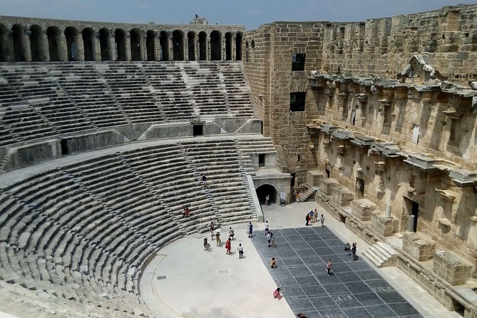 Private Tour Perge, Aspendos, Waterfall ... - Guides that can change the day: Mustafa and Ohmer
