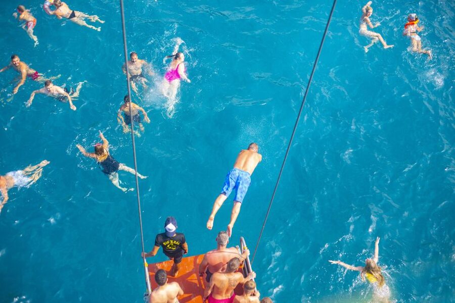 Red Dragon Pirate Boat Trip & Lunch - Boat atmosphere, shade, and the foam-party moment