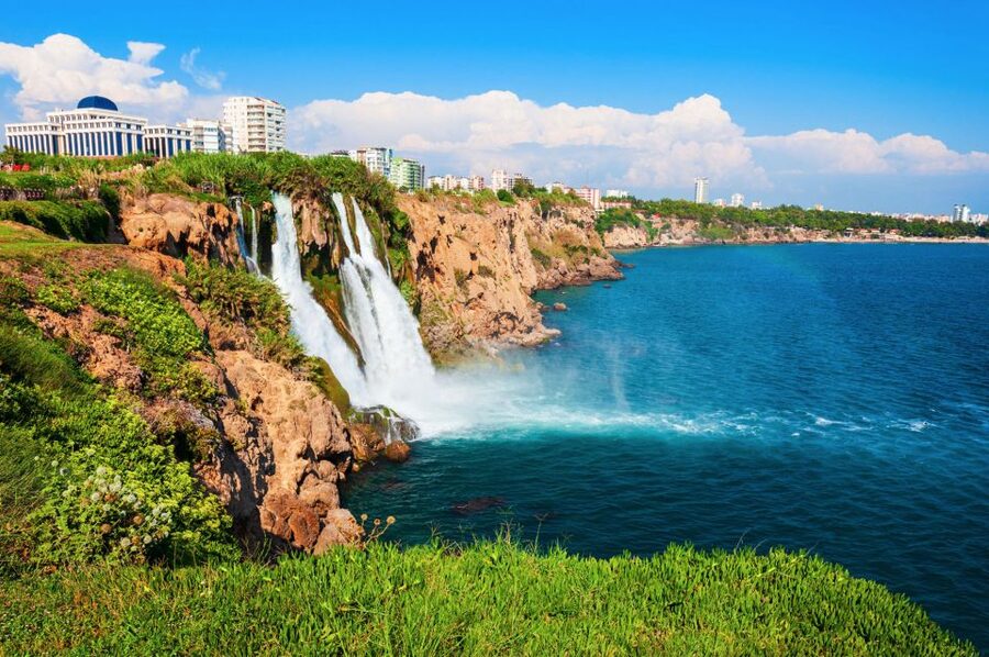 Relax Boat Tour in Antalya with Lunch, Swim & Waterfalls - Stop 1: Lower Düden (Karpuzkaldıran) waterfall swim and photos