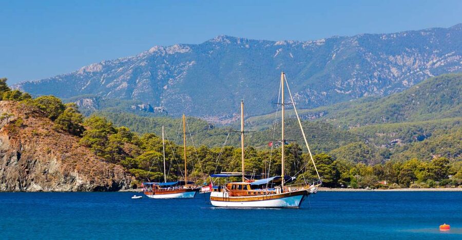 Relaxing Boat Trip with Lunch and Drinks - Paradise and Cleopatra Bays: Swimming, Sun Time, and How the Stops Work